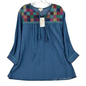 Layerz Clothing Womens Embroidered Chambray Tunic Top Blue CR608 Large NWT